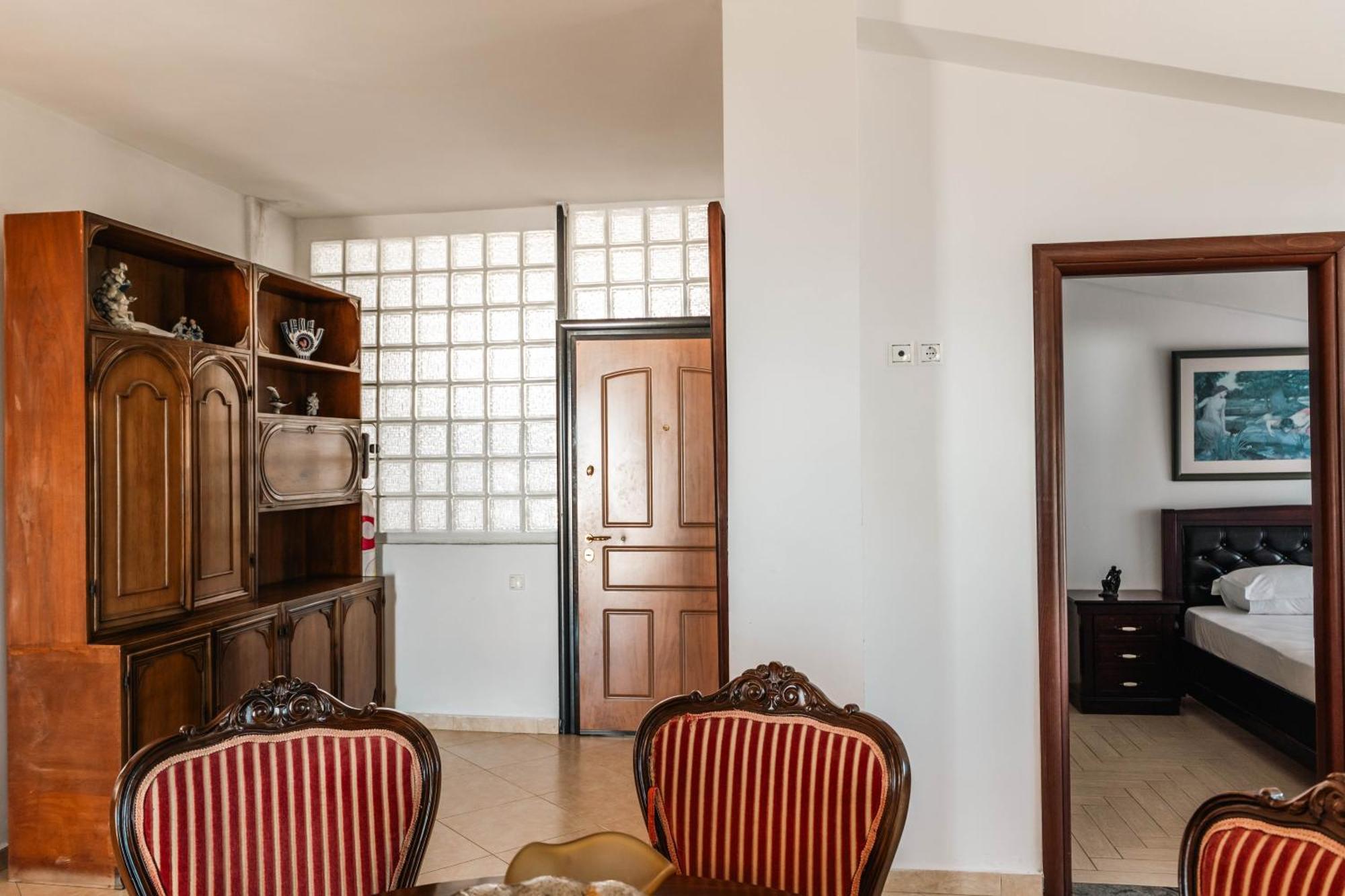 Alnes Hotel Саранде Екстериор снимка