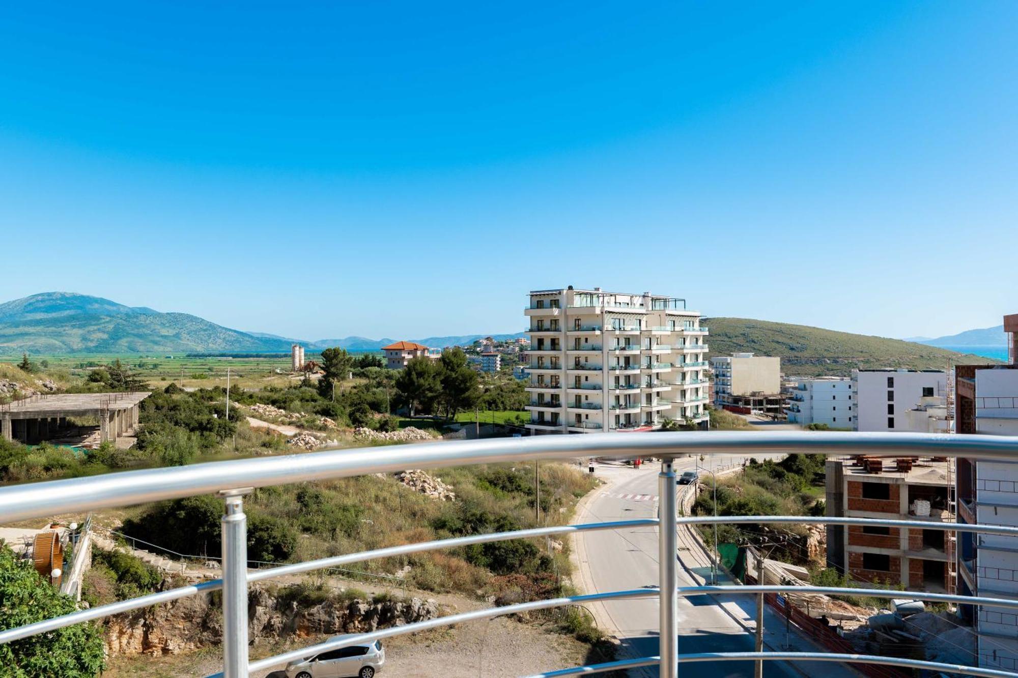 Alnes Hotel Саранде Екстериор снимка