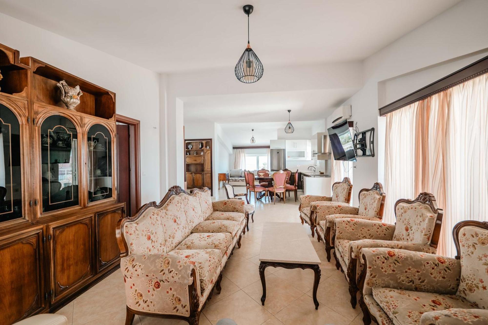 Alnes Hotel Саранде Екстериор снимка