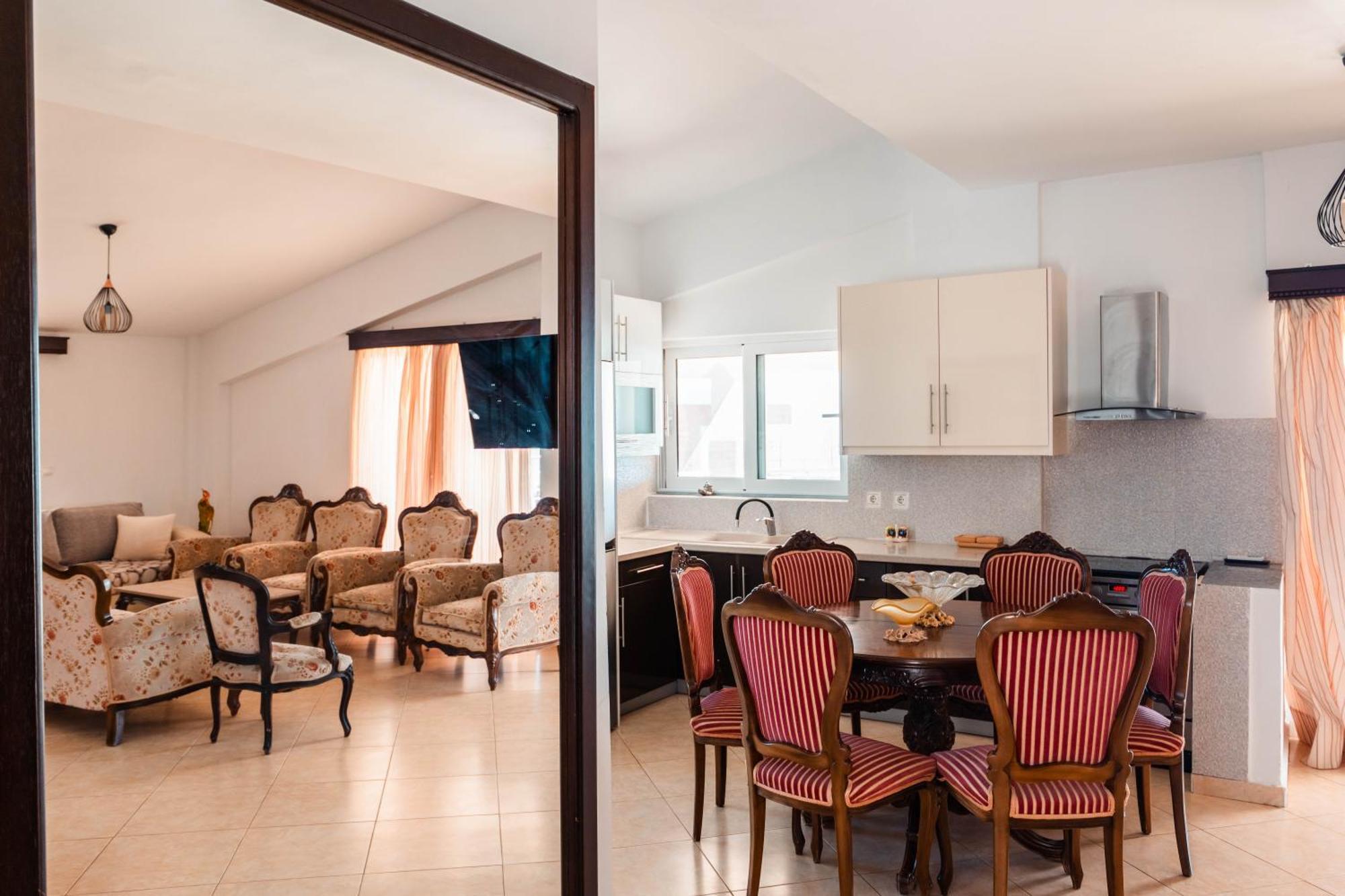 Alnes Hotel Саранде Екстериор снимка